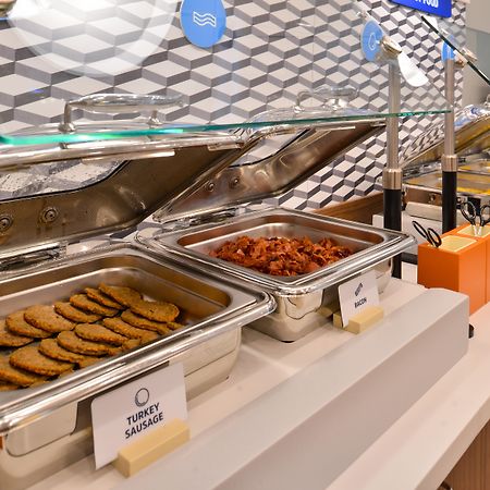 Holiday Inn Express Hotel & Suites Bethlehem By Ihg Exteriör bild