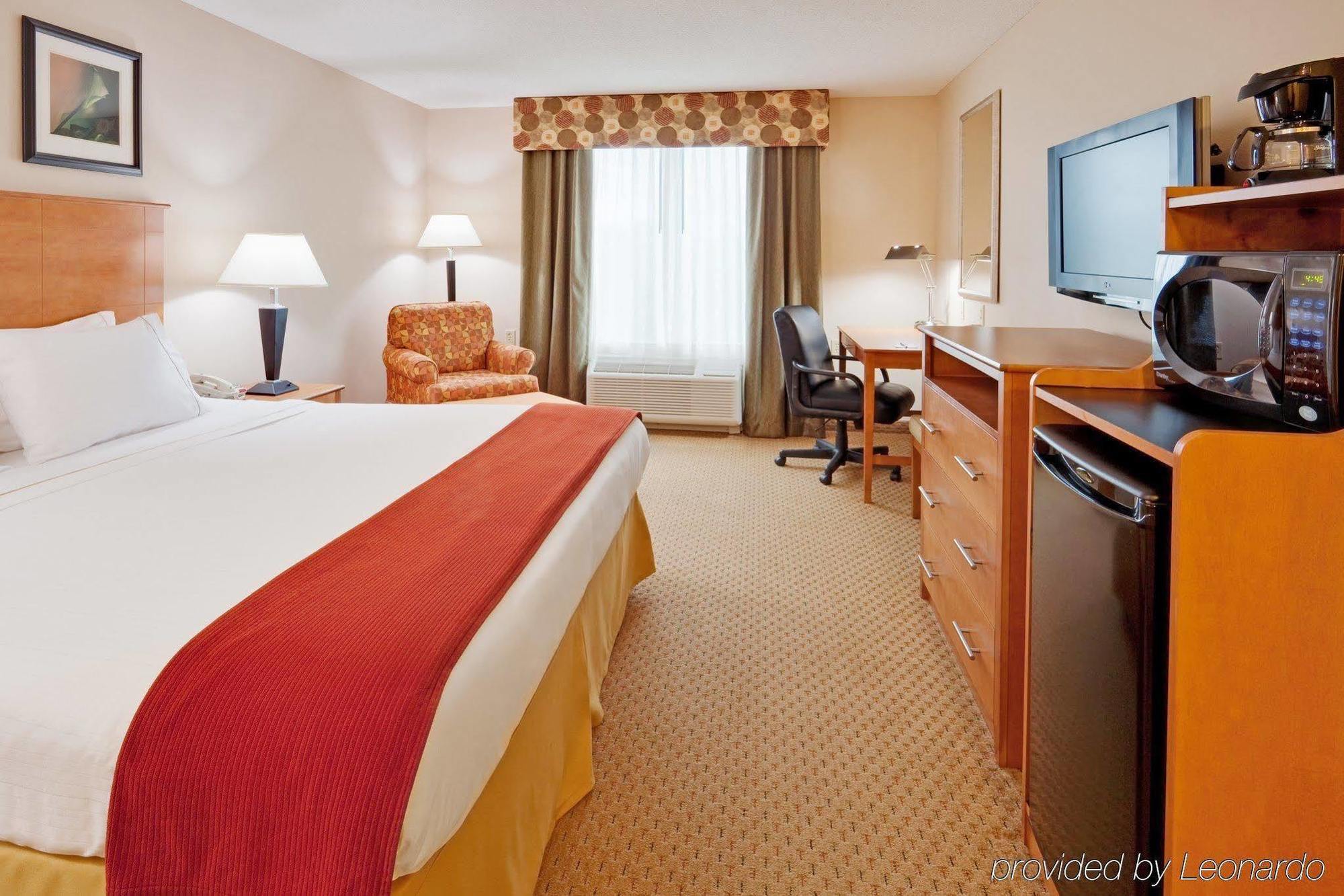 Holiday Inn Express Hotel & Suites Bethlehem, An Ihg Hotel Exteriör bild